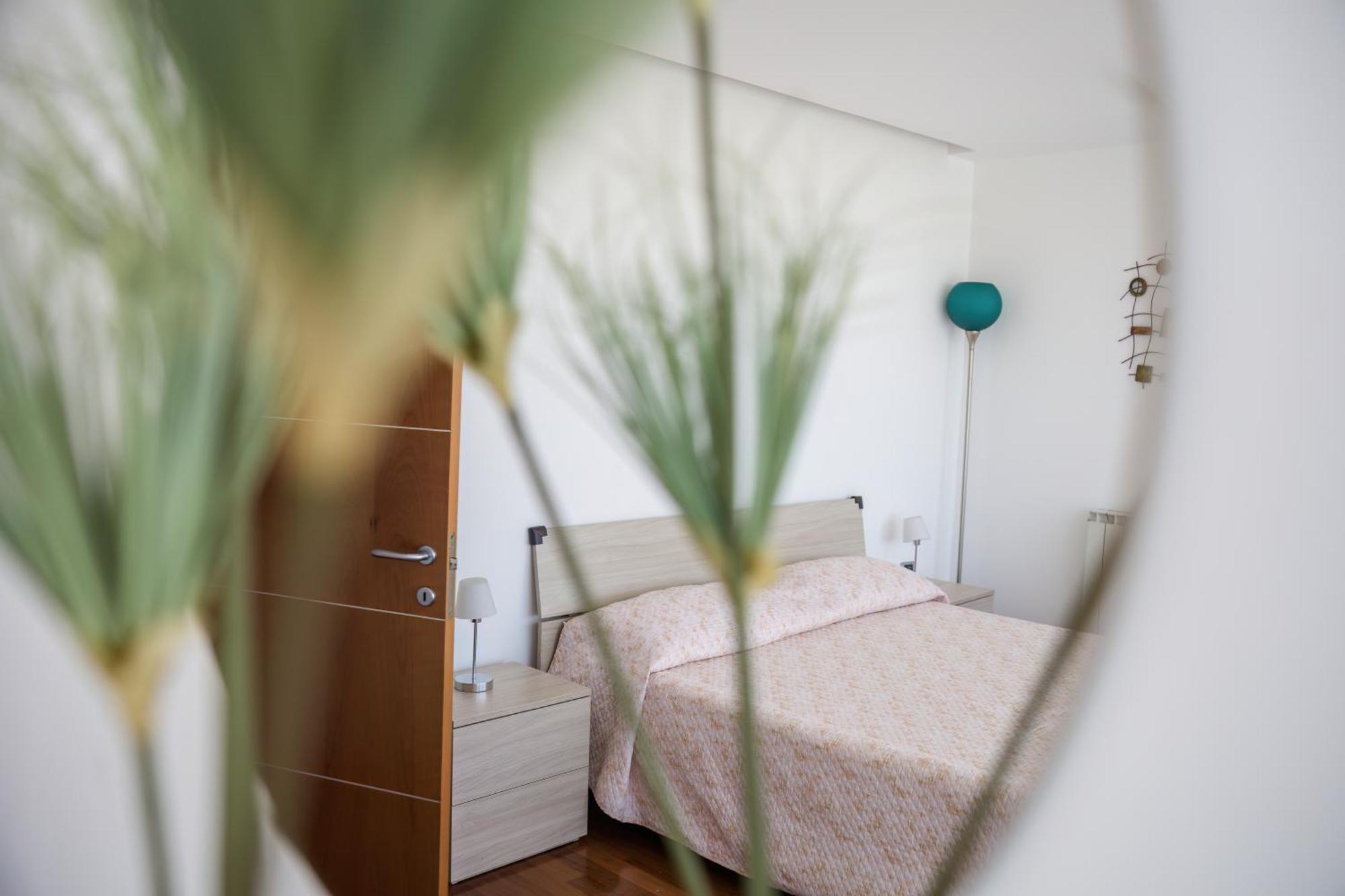 Apartamento Sole Mare Gioia Tauro Exterior foto